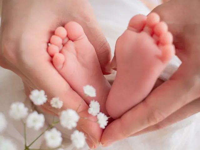 年間100件以上の実績で安心のニューボーンフォト専門サービス