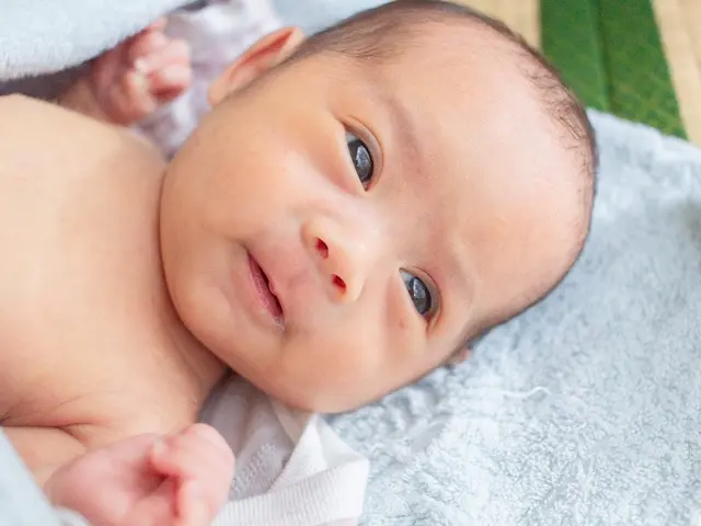 年間100件以上の実績で安心のニューボーンフォト専門サービス