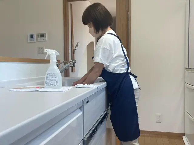 【大手業歴14年の実績】女性スタッフでのきめ細やかな作業(無料ご相談下さい！)サービスの画像