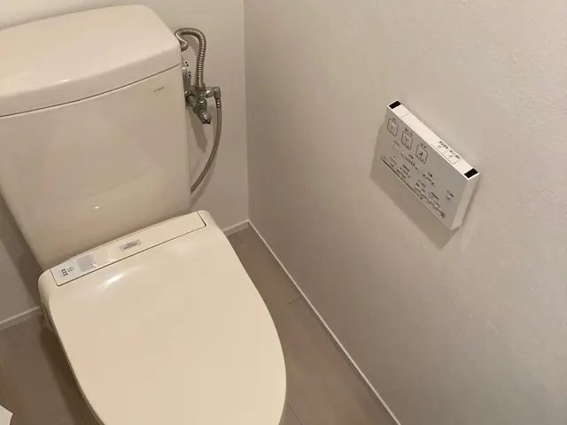 快適なレストルームにリフォームしませんか(^.^)どんなトイレでも対応いたしますサービスの画像