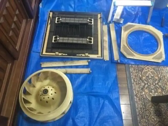 即日対応！年末早割中！天井埋め込みエアコンクリーニング　吹き出し1方向・4方向サービスの画像