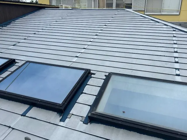 明瞭な見積と熟練の技術でスレート屋根をピカピカに！サービスの画像