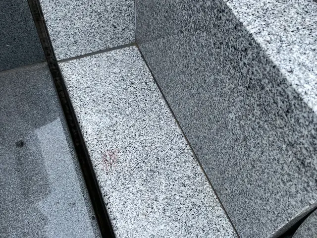 5年・200件超の実績！専用機器と3年持続コーティングで蘇るお墓サービスの画像