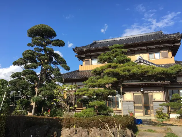 来年1月から予約開始《創業30年の園芸店》綺麗なお庭作りをお客様と一緒にサービスの画像
