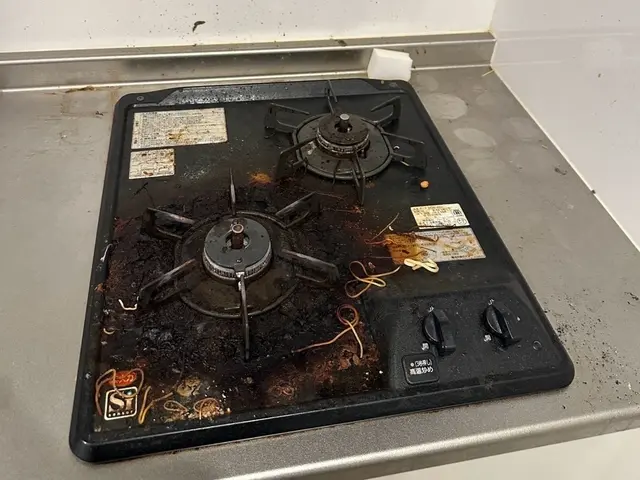 キッチンをパワースポットに！隅々までピカピカ！しつこい油汚れもスッキリきれいに。サービスの画像