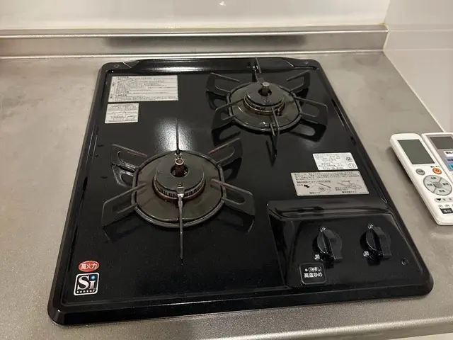 キッチンをパワースポットに！隅々までピカピカ！しつこい油汚れもスッキリきれいに。サービスの画像