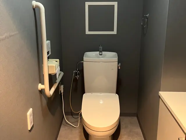 トイレの修理、水漏れ修理、詰まり修理、リフォーム工事サービスの画像