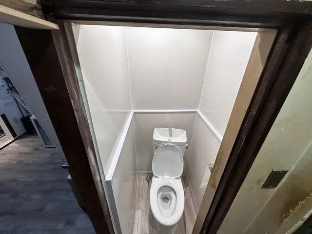 トイレの修理、水漏れ修理、詰まり修理、リフォーム工事サービスの画像