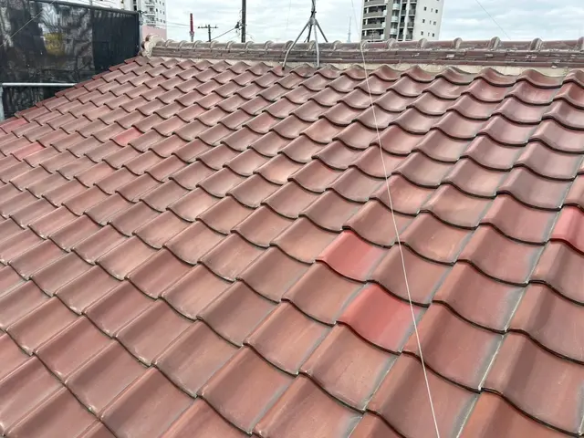 屋根葺き替え工事｜職人直営で高品質施工！サービスの画像