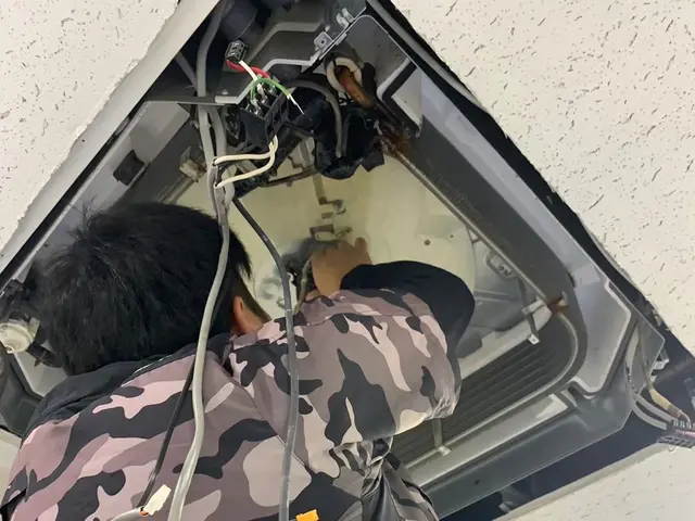 【千葉発】業務用エアコン実績あり！エリア外でもご相談ください！夜間作業も可能！◎サービスの画像