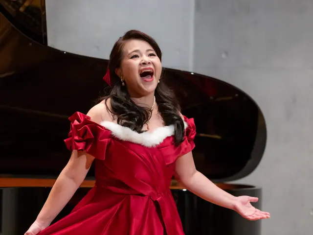 音楽ライブをはじめ、イベントやパーティーの写真を撮ります