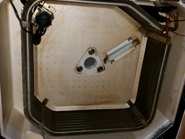 【19年の実績】天井埋込エアコンを丁寧に分解高圧洗浄!抗菌コート無料!台数割引有サービスの画像