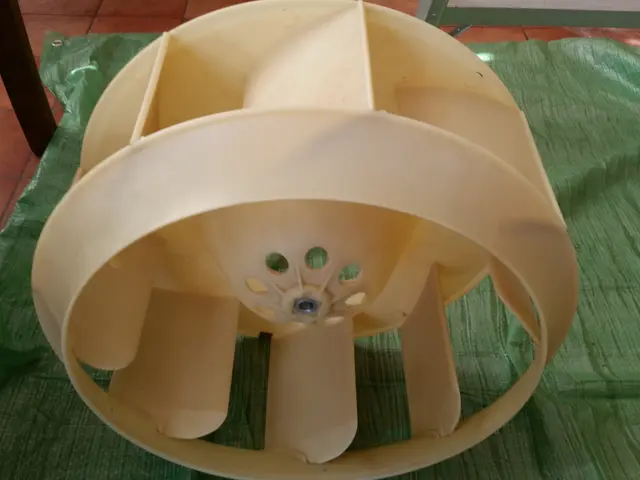 【19年の実績】天井埋込エアコンを丁寧に分解高圧洗浄!抗菌コート無料!台数割引有サービスの画像