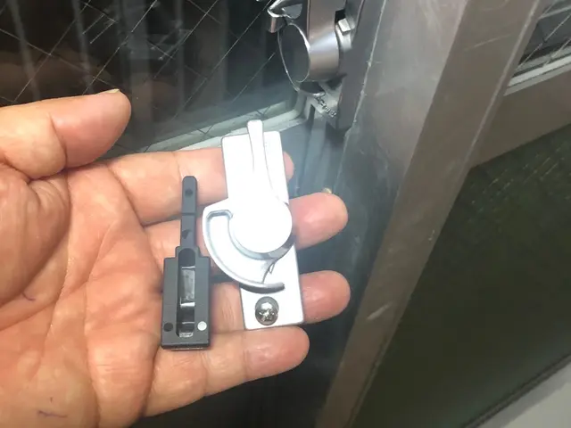 《作業外注一切なし》駐車場代は当店が負担！損害保険加入済み◎サービスの画像