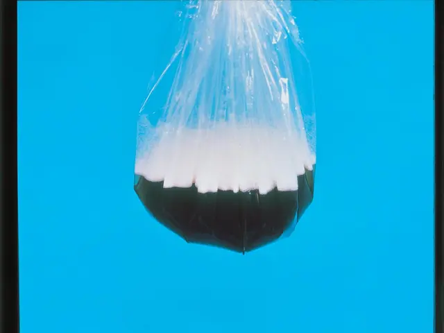 7/18～予約可、25年の実績壁掛けエアコン（お掃除機能付き各メーカー対応可）サービスの画像