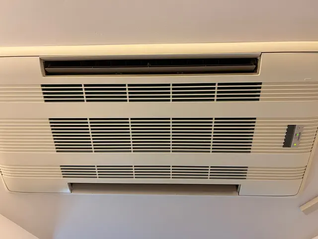 埋込エアコン1方向2方向型のみ対応可能！今の時期がおすすめです！サービスの画像