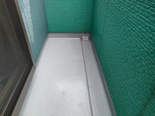 【高圧洗浄でスッキリ】床・壁・排水溝・手すり等・網戸・窓、サッシの簡易清掃セットサービスの画像