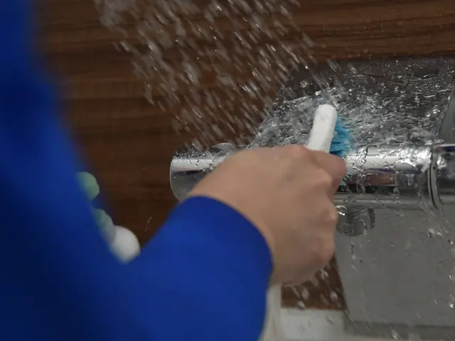 お風呂場バイオ高圧洗浄◆自社対応でお風呂場カビ、黒ずみ、白い汚れ、シリカも対応！サービスの画像