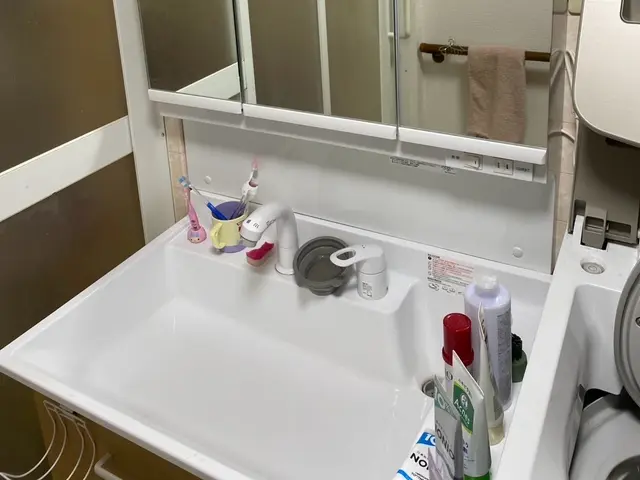 【仕上がり保証！】水アカ、ホコリ、黒ずみ汚れ、綺麗スッキリ！サービスの画像