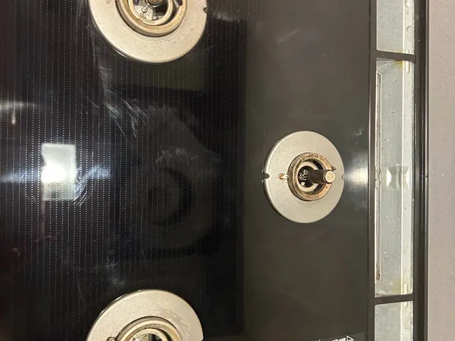 毎日使うキッチン周り、中々取れないシンクの汚れの清掃、弊社にお任せください！サービスの画像