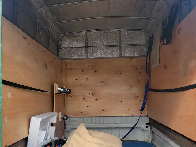 買取還元可能！ベテランスタッフがお伺い致します！各種お支払い方法対応店舗です！サービスの画像