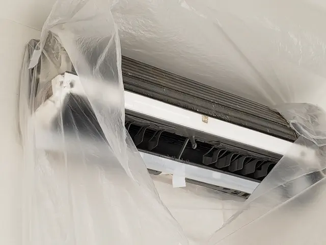 ★壁掛けエアコン分解洗浄★カビ汚れニオイを徹底洗浄！複数台割引有りサービスの画像