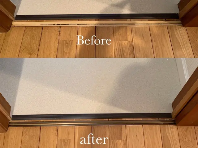 扉のレール、戸車交換サービスの画像