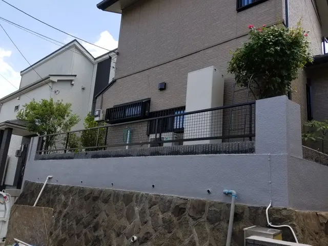 ＜年中無休＞・草刈り・草むしり・剪定サービスの画像