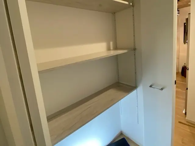 【埼玉東京】可動棚取付します。(柱二本で1箇所計算です。)サービスの画像