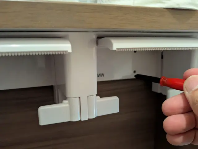 《トイレットペーパーホルダーの交換・取り付け》はお任せ下さい！サービスの画像