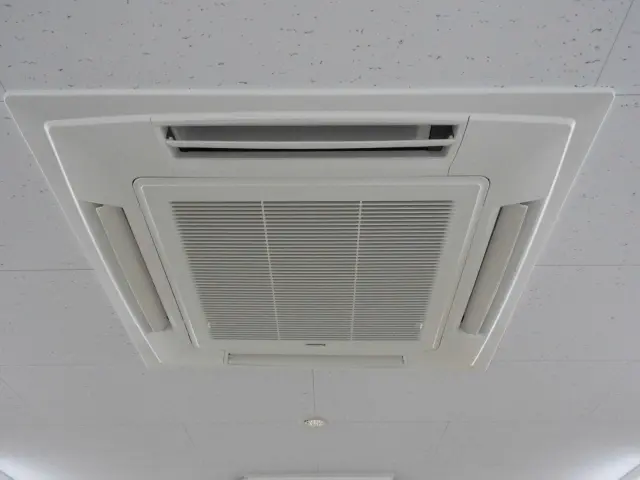 《年中無休で対応♪》損害保険あり★追加料金なしで営業時間外も相談可能です♪サービスの画像