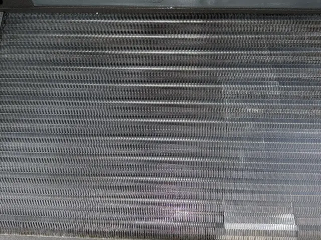 業務用エアコン月間作業台数150台以上！専門業者だからこその高技術で完全洗浄！！サービスの画像