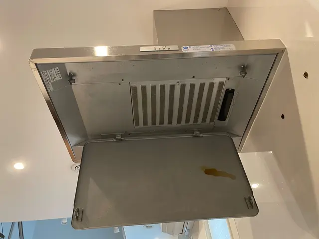 300件以上の実績！店長自らがお伺いする丁寧なレンジフードクリーニングサービスの画像