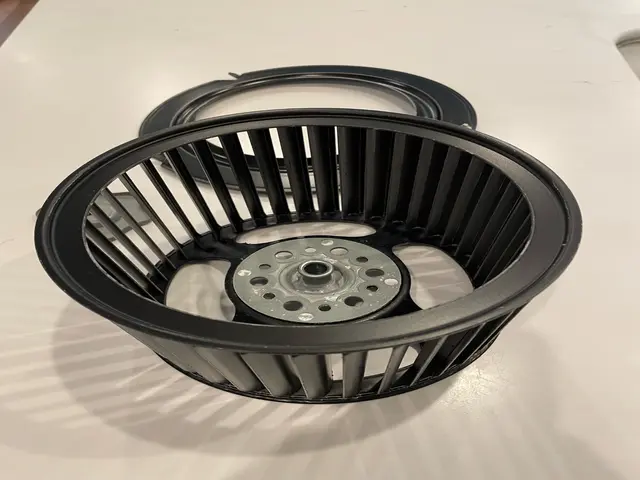 300件以上の実績！店長自らがお伺いする丁寧なレンジフードクリーニングサービスの画像