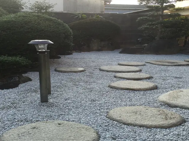 ＜業界35年！年中無休！＞駐車場代は当店負担◎作業外注なし、100％自社対応！サービスの画像