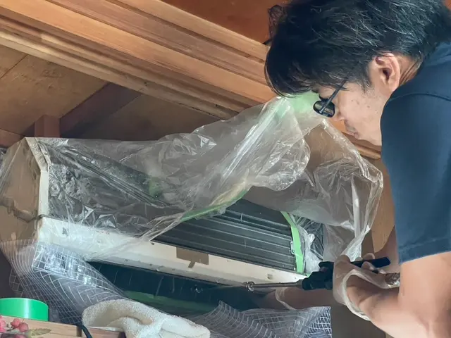 電気工事士が自信をもって行うエアコン清掃サービスの画像