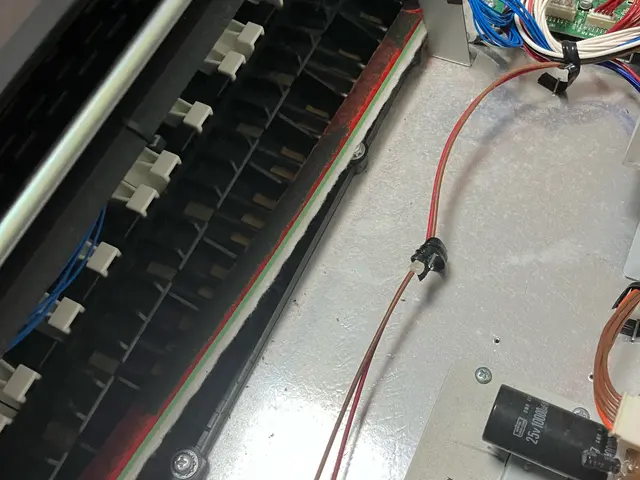 ピアノ組み立てサービスの画像