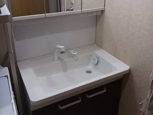 【有資格者施工】洗面台リフォーム承ります！【お気軽にご相談ください】サービスの画像