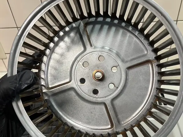 年末の大掃除をプロの手でピカピカに☆12月は予約がなかなか取れないのでお早めに♪サービスの画像