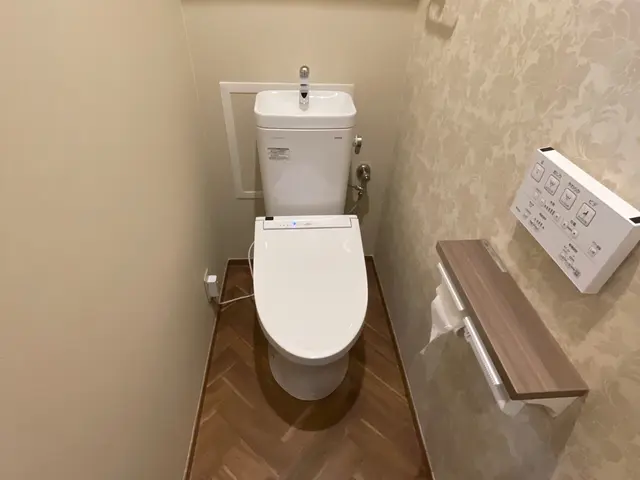 トイレの水漏れつまりなどお困りの事がありましたら、遠慮無くご相談くださいサービスの画像