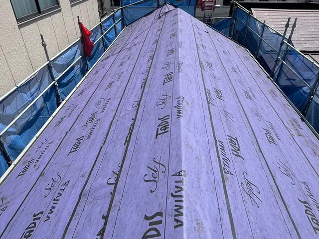 雨漏れ補償10年付！プロの技術でご満足いただけるように心を込めて作業いたしますサービスの画像