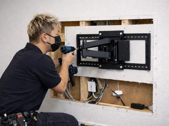 壁掛けテレビの設置サービスの画像