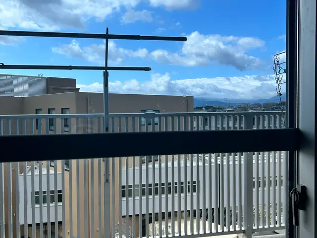 窓フィルム微調整のプロが遮断・断熱・防災対策を実現！駐車代金も負担します！サービスの画像