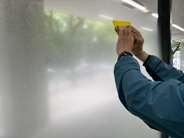 窓フィルム微調整のプロが遮断・断熱・防災対策を実現！駐車代金も負担します！サービスの画像