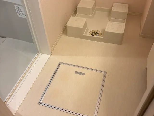 ◇新規出店割引中◇駐車場代金無料◇損害保険加入済◇WAX仕上げ無料◇サービスの画像