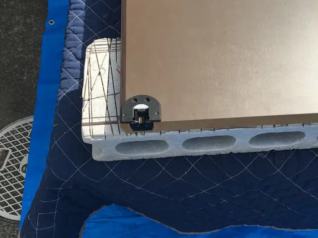 【地域密着店　自社施工】経験20年　丁寧に迅速な対応を心掛けます。サービスの画像