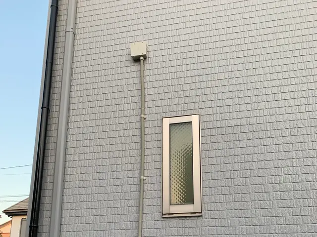 EVコンセント交換や配線取付サービスの画像