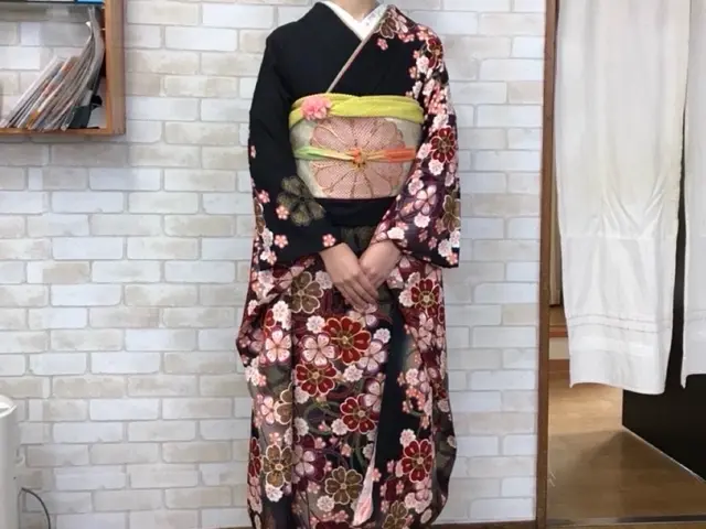 20年以上の実績、時間外対応可能、お問い合わせ下さい！ぜひヘアメイクとご一緒に。