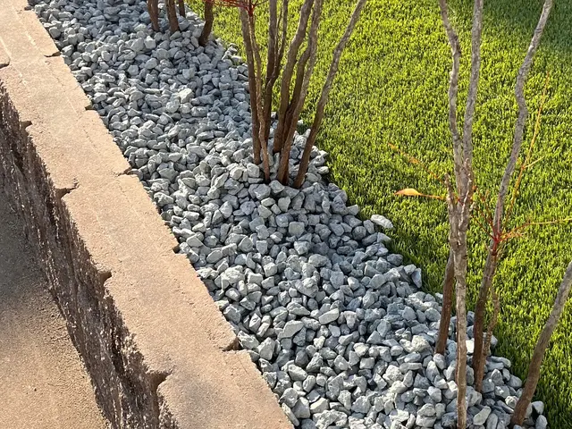 【お庭から駐車場まで】☆予約から施工まで100％自社対応☆【女性スタッフ同行可】サービスの画像