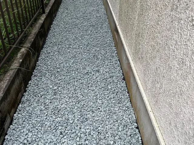 【お庭から駐車場まで】☆予約から施工まで100％自社対応☆【女性スタッフ同行可】サービスの画像